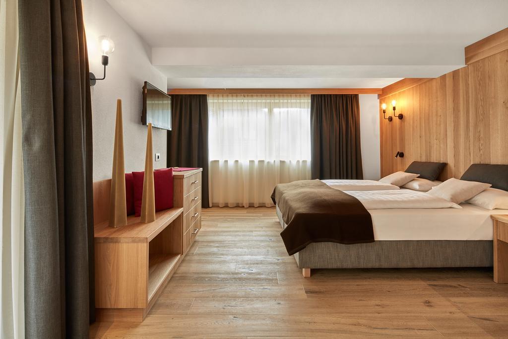 Residence Mugun Corvara In Badia Εξωτερικό φωτογραφία